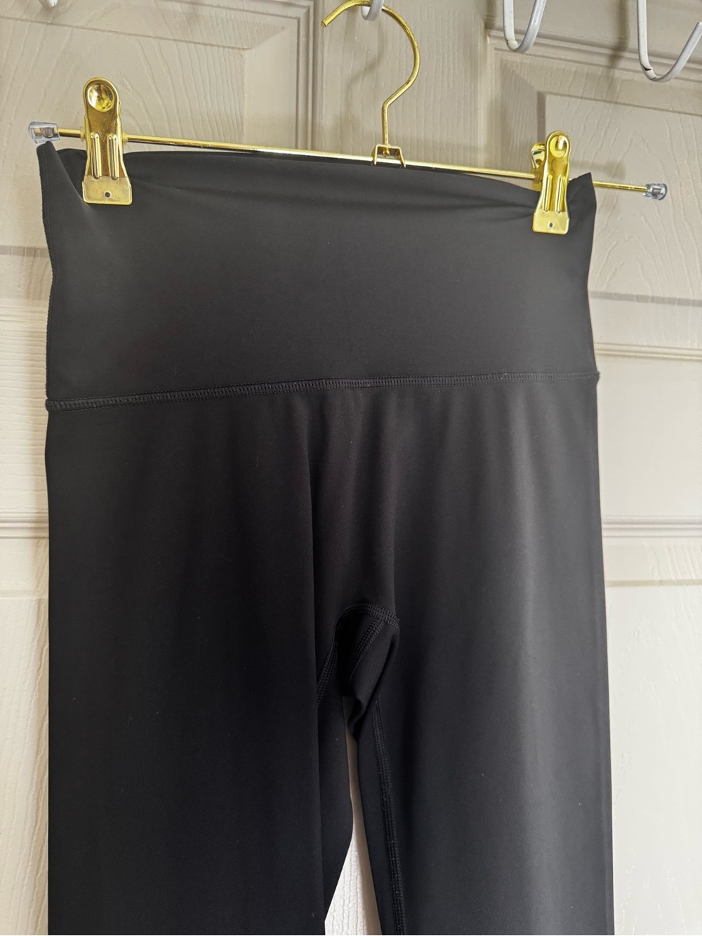 OFFLINE by Aerie black Real Me leggings - Picture 2 of 4